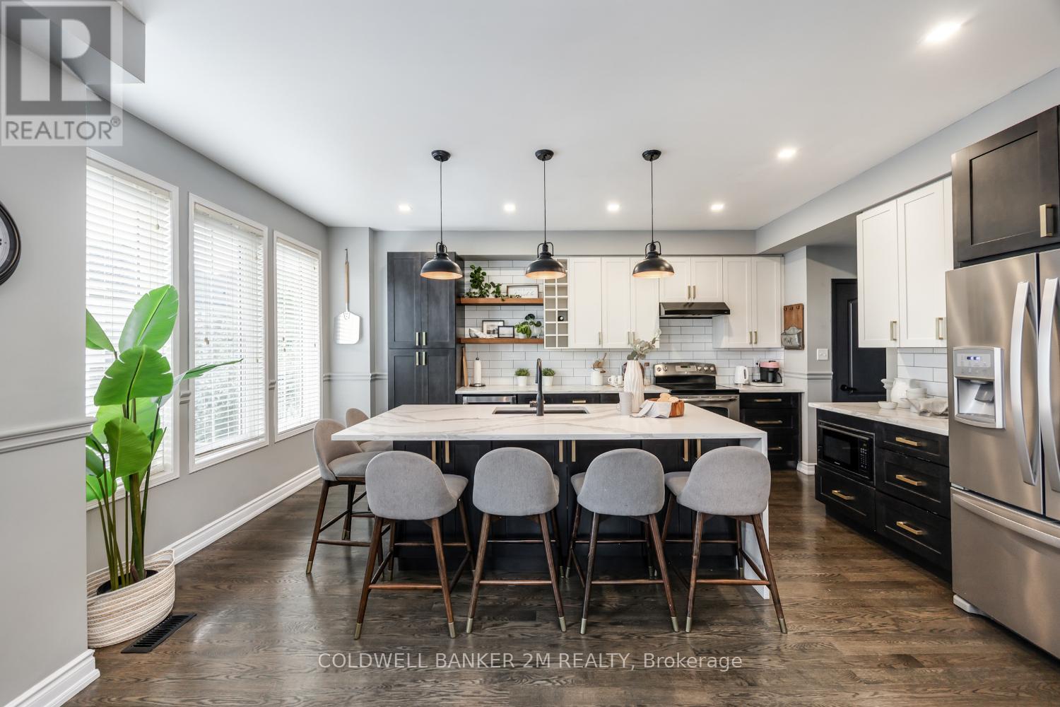 2 Woodbine Place, Oshawa, Ontario  L1L 1C5 - Photo 6 - E12425884
