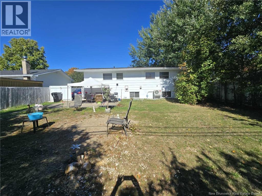 1205 Centennial Street, Bathurst, New Brunswick  E2A 4A9 - Photo 9 - NB127356
