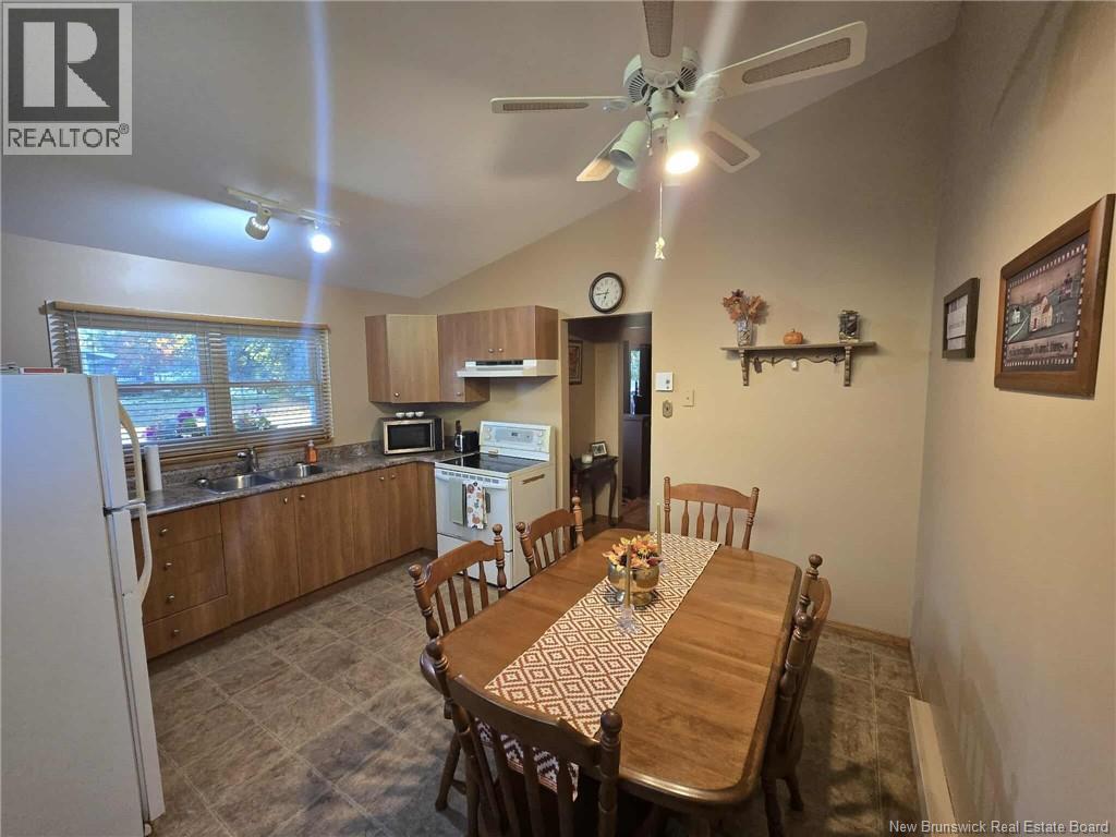 1205 Centennial Street, Bathurst, New Brunswick  E2A 4A9 - Photo 12 - NB127356