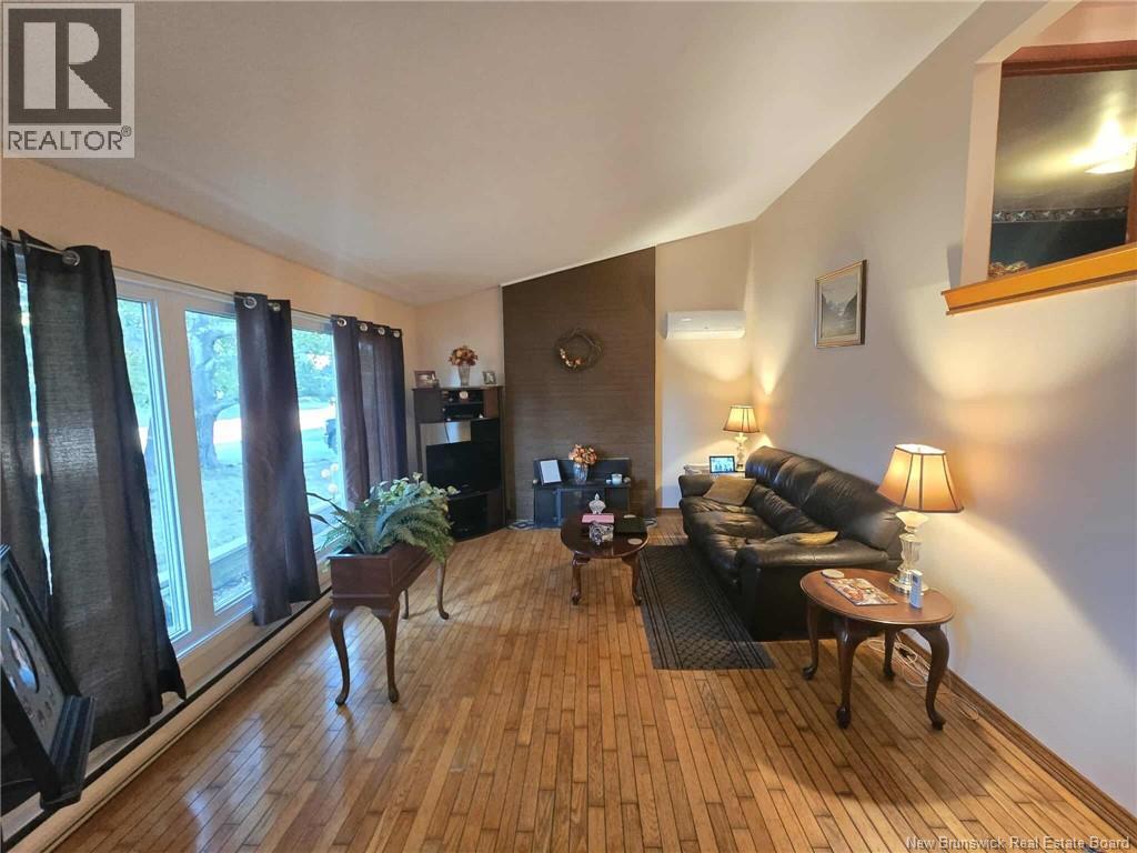 1205 Centennial Street, Bathurst, New Brunswick  E2A 4A9 - Photo 16 - NB127356