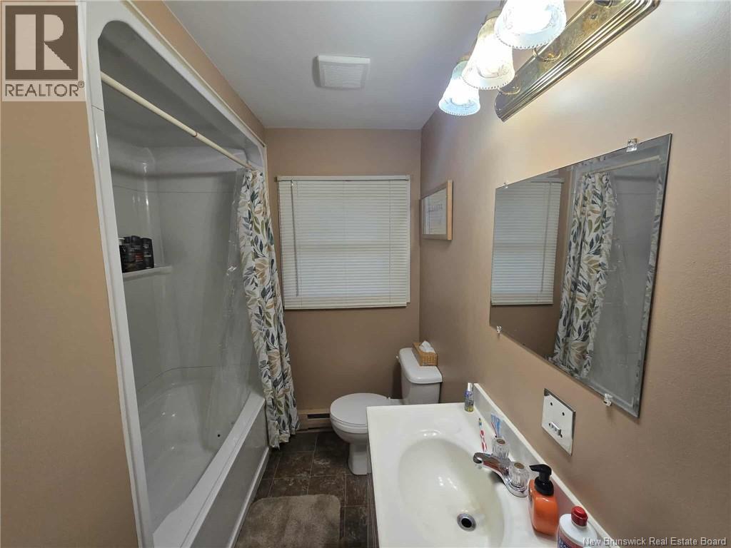 1205 Centennial Street, Bathurst, New Brunswick  E2A 4A9 - Photo 27 - NB127356