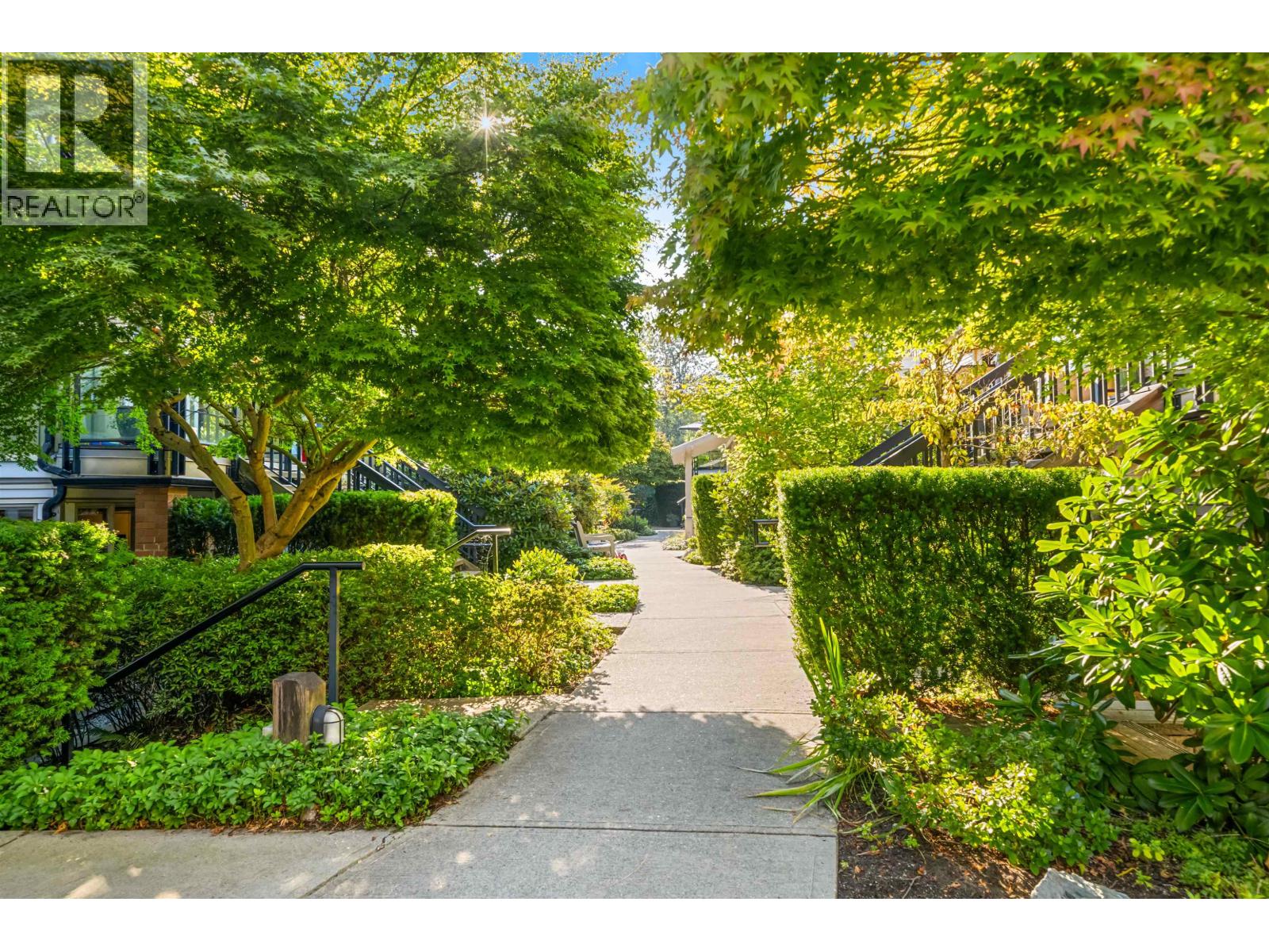 78 728 W 14th Street, North Vancouver, British Columbia  V7M 0A8 - Photo 2 - R3052175