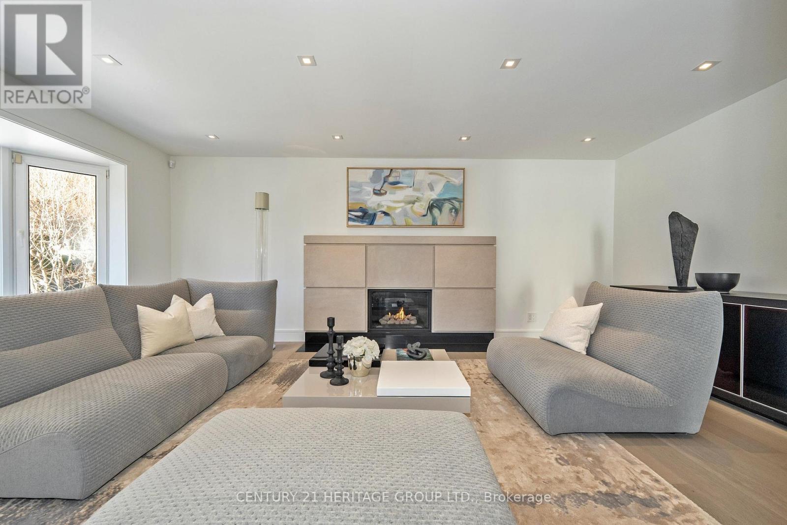 61 Foursome Crescent, Toronto, Ontario  M2P 1W4 - Photo 17 - C12425629