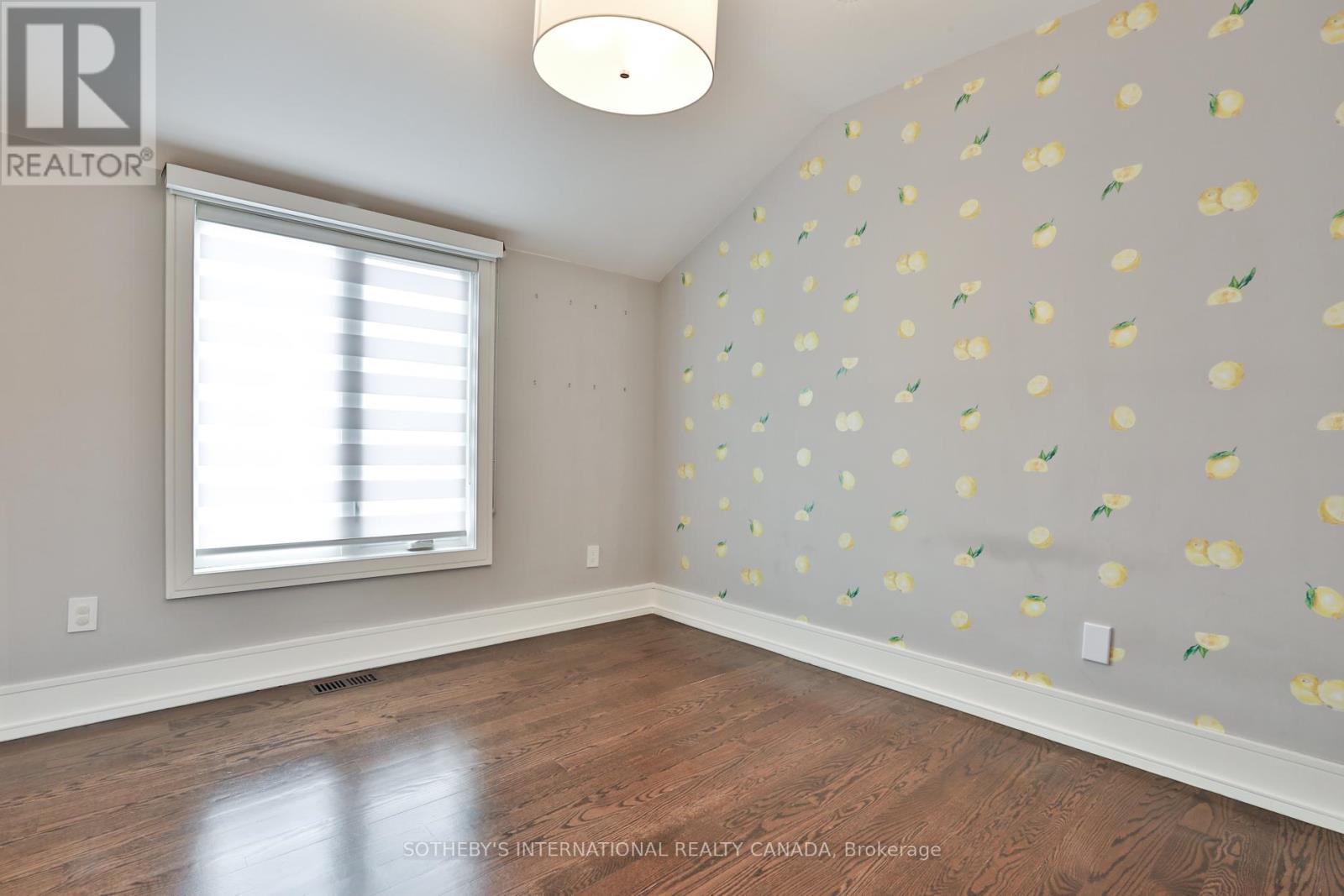 128 Park Home Avenue, Toronto, Ontario  M2N 1W8 - Photo 37 - C12425739