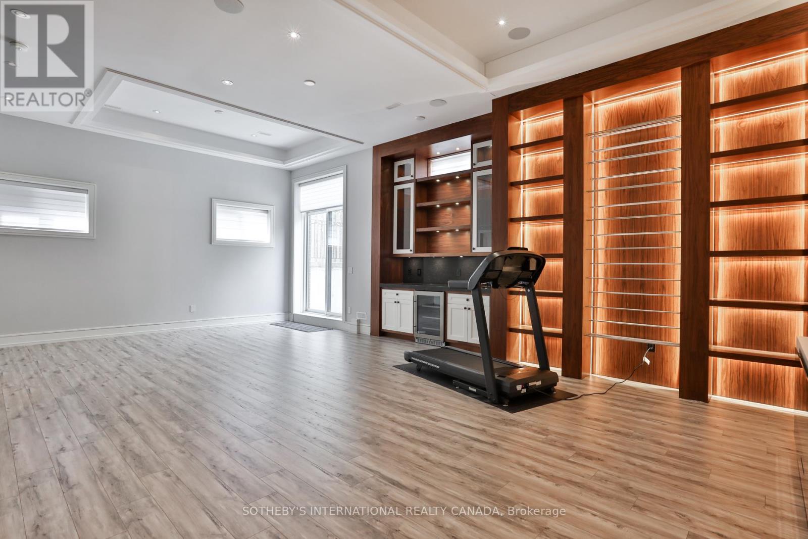 128 Park Home Avenue, Toronto, Ontario  M2N 1W8 - Photo 41 - C12425739
