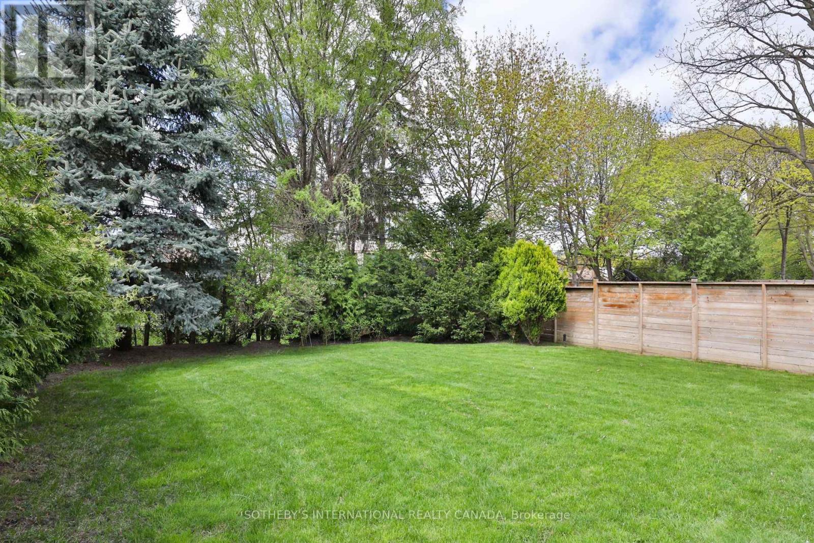 128 Park Home Avenue, Toronto, Ontario  M2N 1W8 - Photo 46 - C12425739