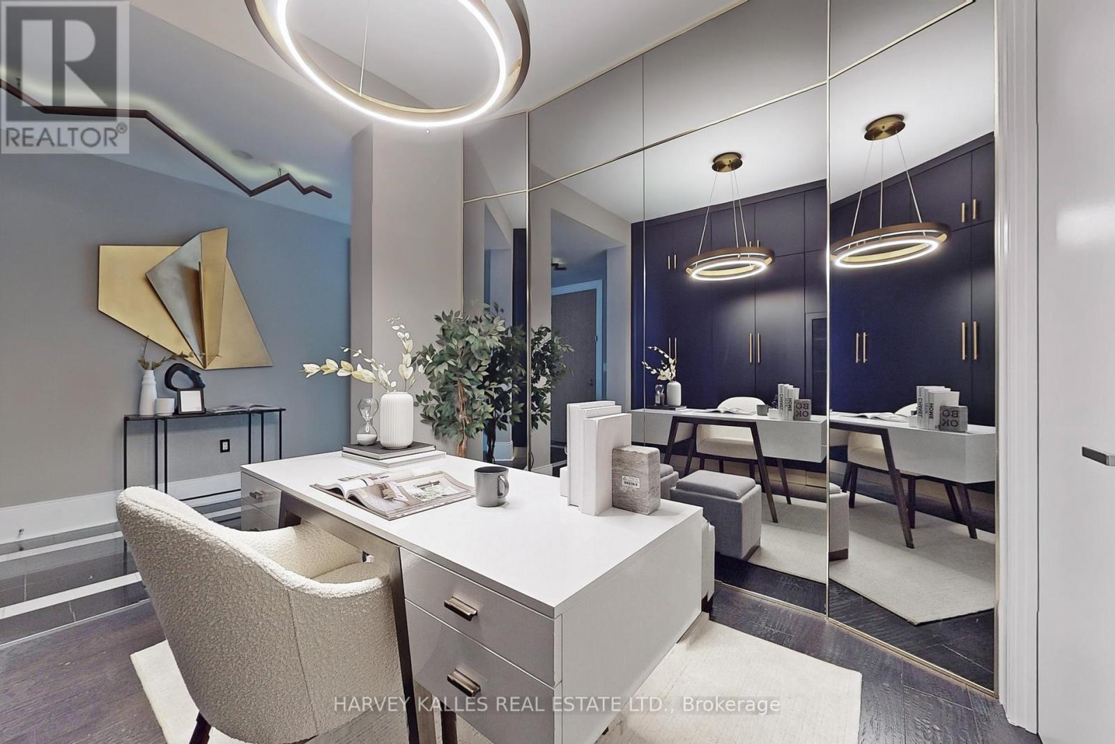 813 - 29 Queens Quay E, Toronto, Ontario  M5E 0A4 - Photo 30 - C12425747