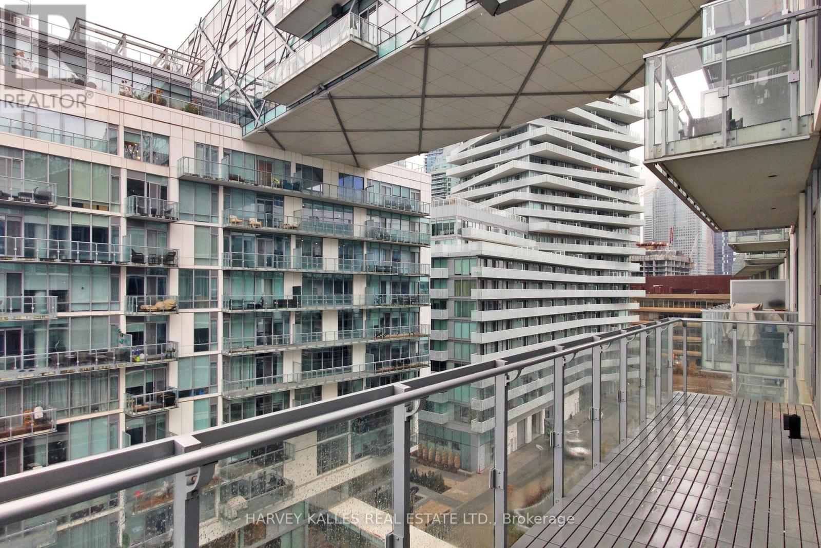 813 - 29 Queens Quay E, Toronto, Ontario  M5E 0A4 - Photo 37 - C12425747