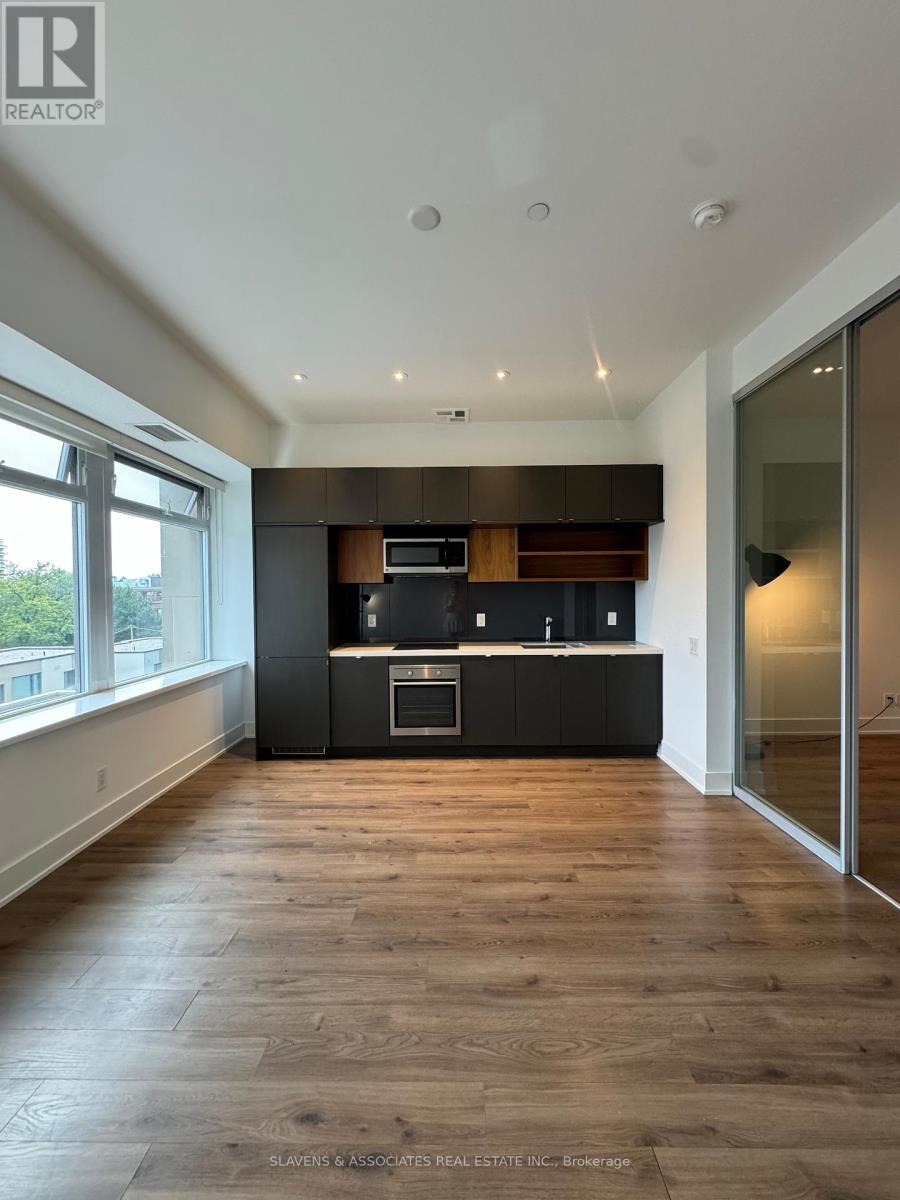 416 - 111 St Clair Avenue W, Toronto, Ontario  M4V 1N5 - Photo 10 - C12425757