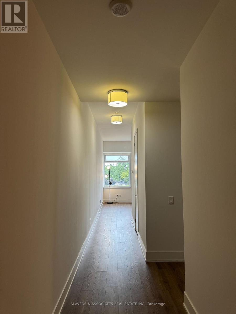 416 - 111 St Clair Avenue W, Toronto, Ontario  M4V 1N5 - Photo 7 - C12425757