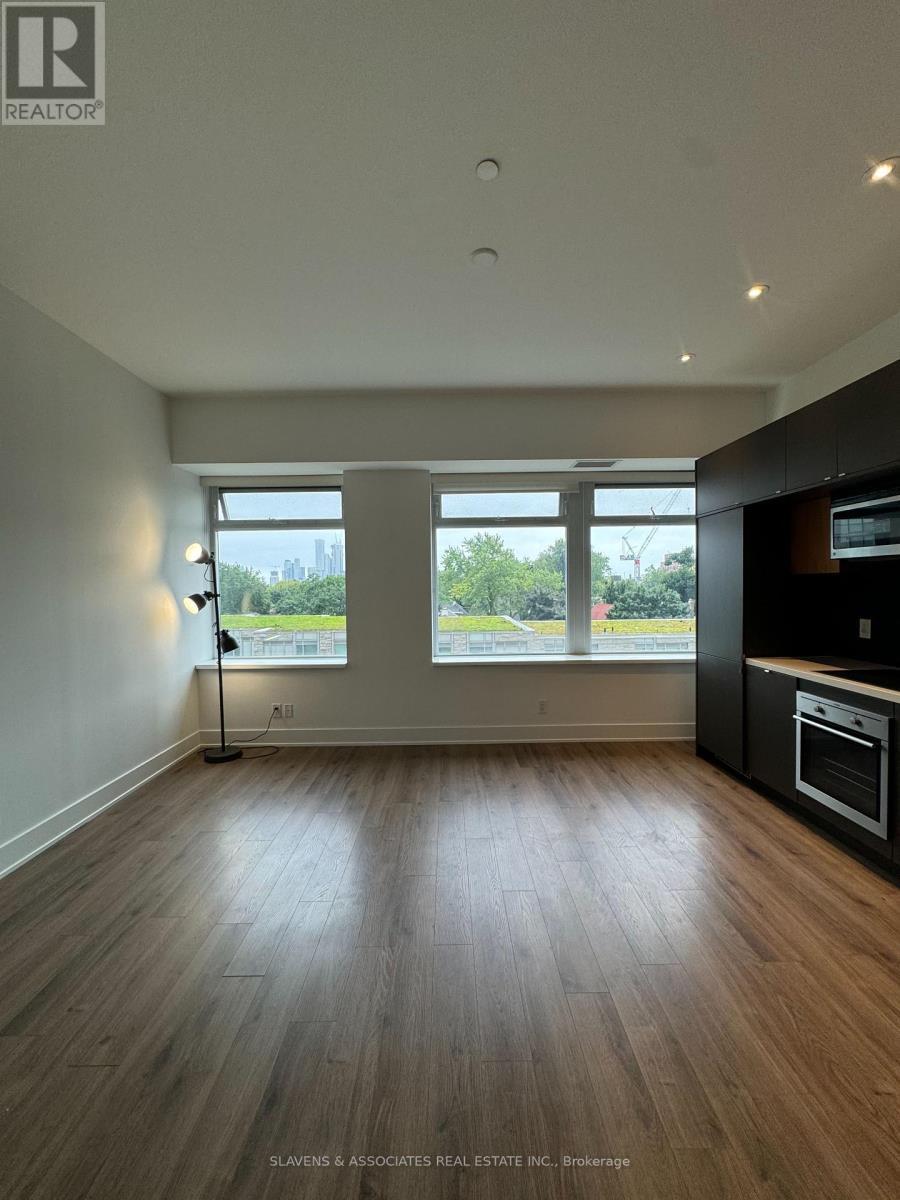 416 - 111 St Clair Avenue W, Toronto, Ontario  M4V 1N5 - Photo 8 - C12425757