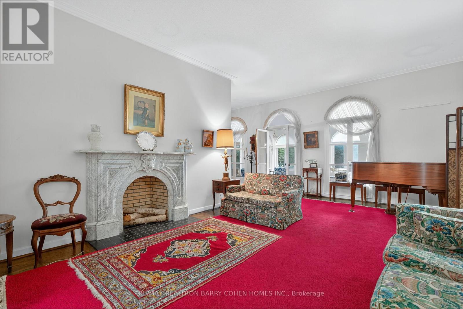 6 Gerald Street, Toronto, Ontario  M2L 2M5 - Photo 7 - C12425789