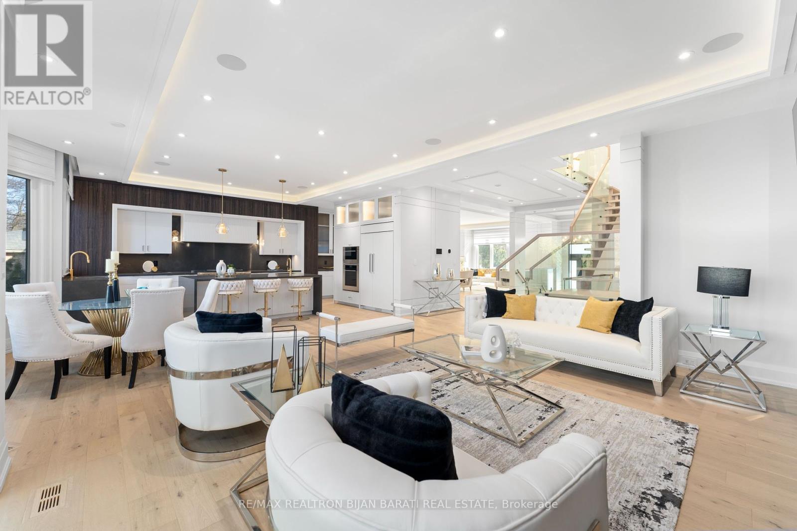 20 Tobruk Crescent, Toronto, Ontario  M2M 3B4 - Photo 12 - C12425794