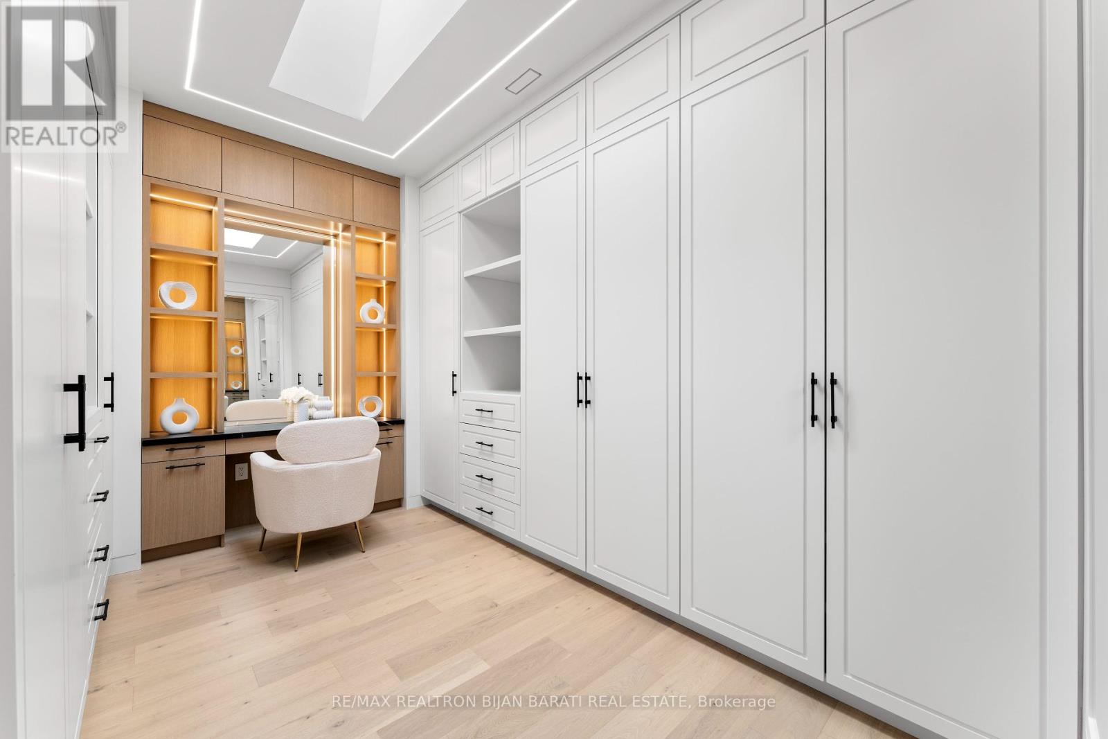 20 Tobruk Crescent, Toronto, Ontario  M2M 3B4 - Photo 23 - C12425794