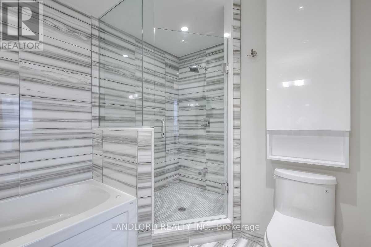 1005 - 318 Richmond Street W, Toronto, Ontario  M5V 0B4 - Photo 12 - C12425814