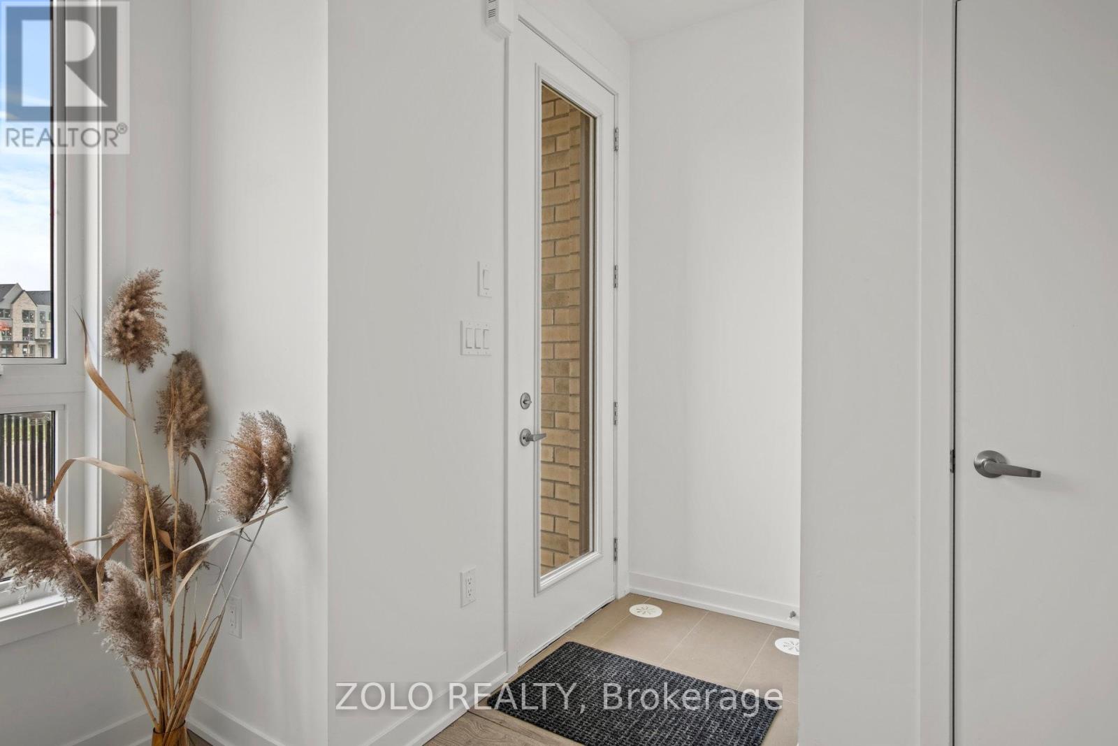 30 Deep Roots Terrace, Toronto, Ontario  M6A 2L8 - Photo 2 - C12425830