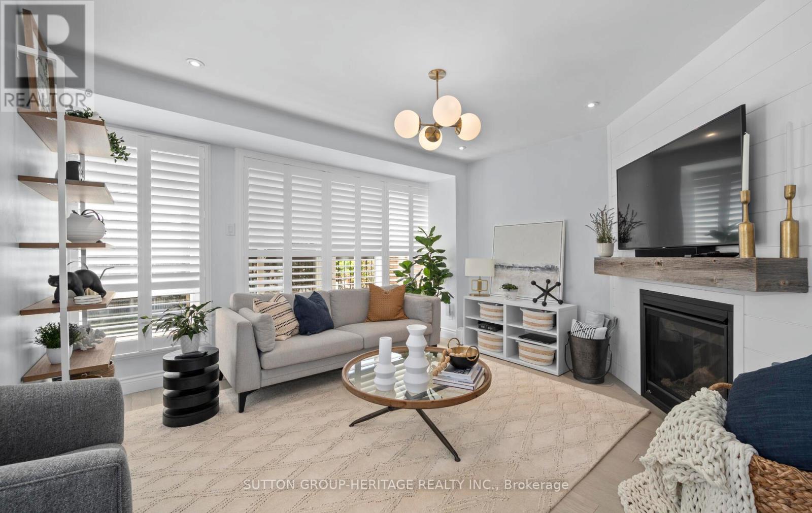 2 Cumberland Lane, Ajax, Ontario  L1S 7K4 - Photo 12 - E12425682