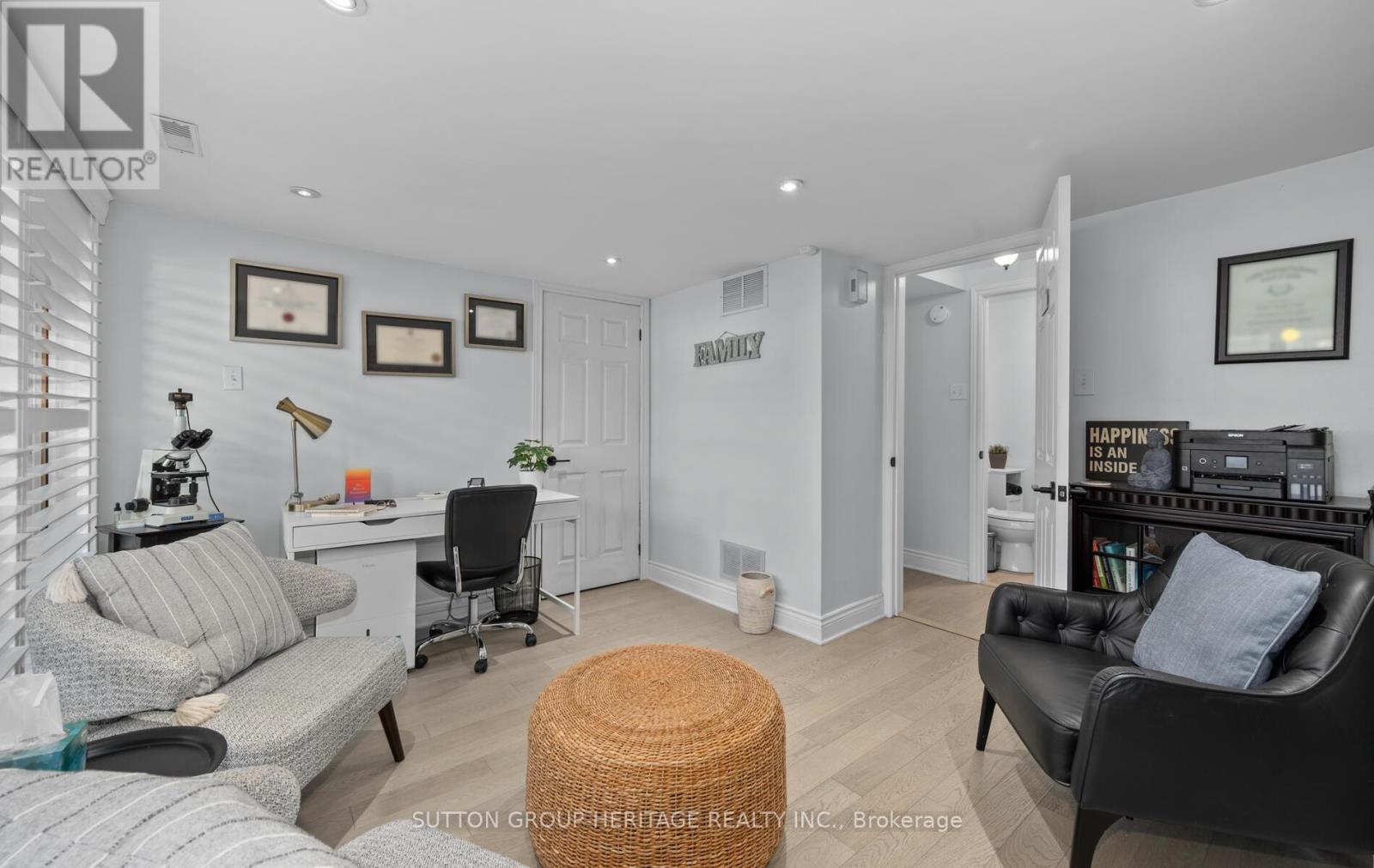 2 Cumberland Lane, Ajax, Ontario  L1S 7K4 - Photo 21 - E12425682