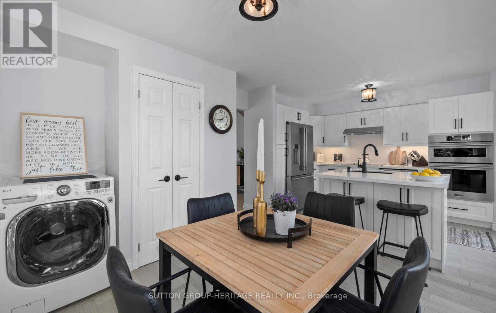 2 Cumberland Lane, Ajax, Ontario  L1S 7K4 - Photo 4 - E12425682