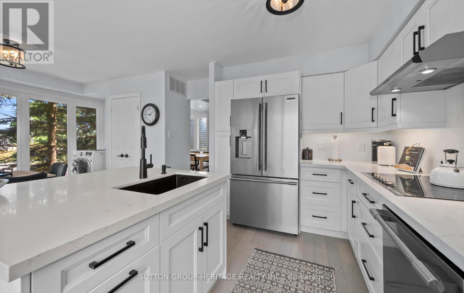 2 Cumberland Lane, Ajax, Ontario  L1S 7K4 - Photo 7 - E12425682