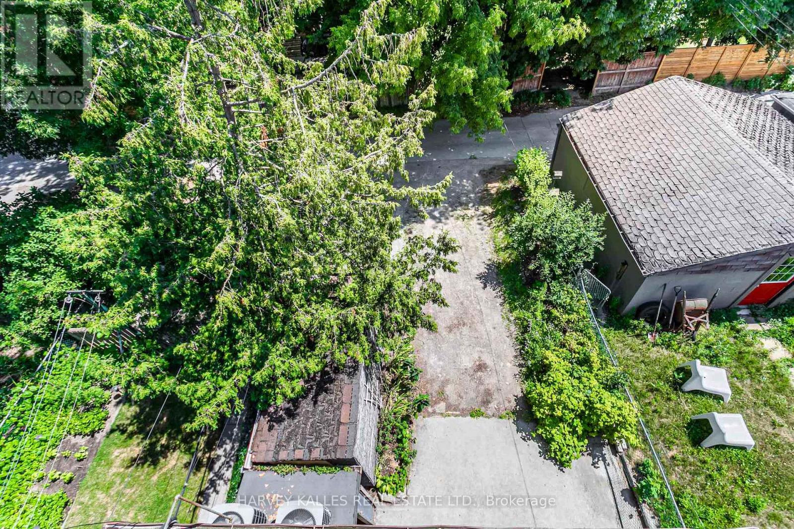 343 Greenwood Avenue, Toronto, Ontario  M4L 2R6 - Photo 31 - E12425761