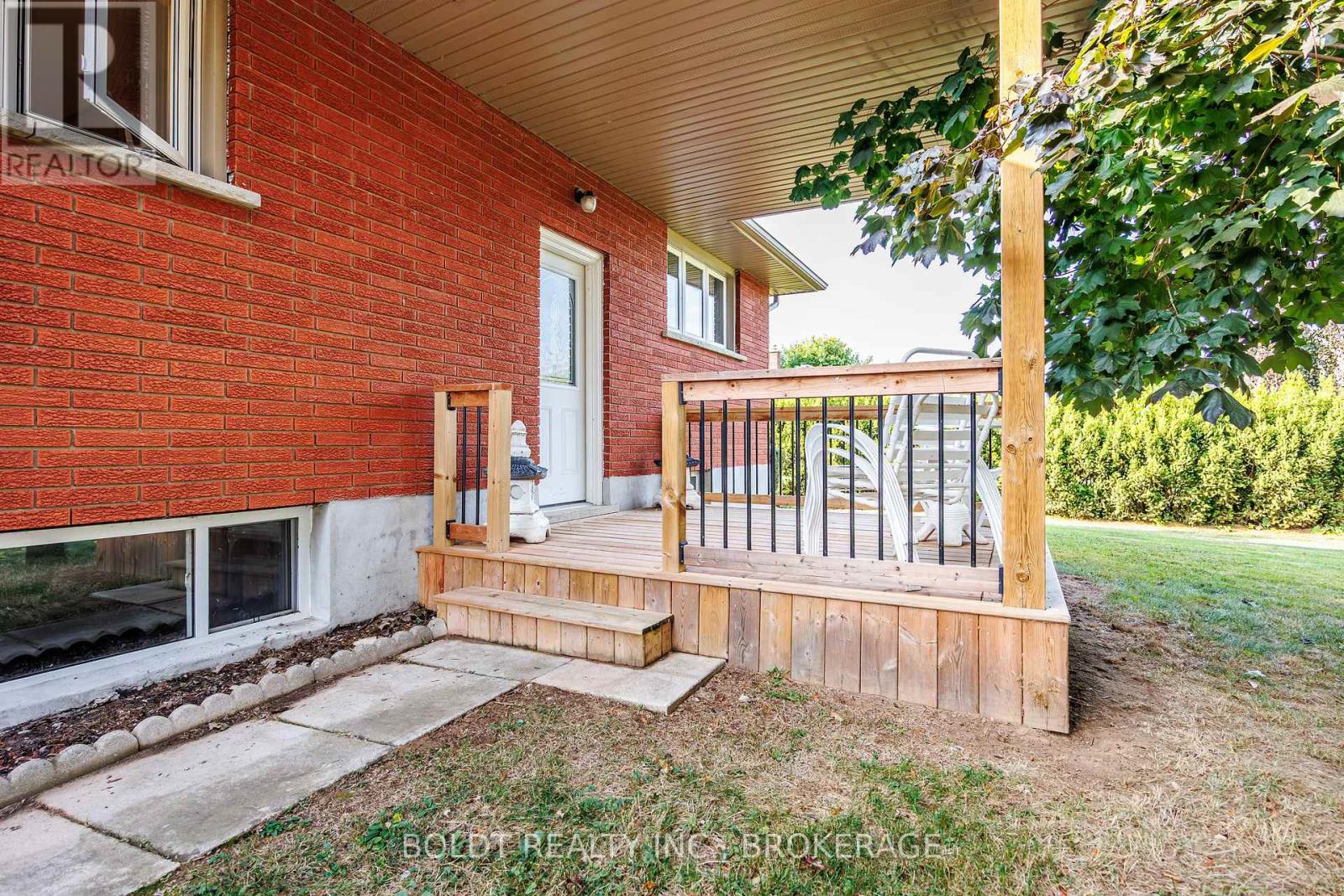 1591 Concession 4 Road, Niagara-On-The-Lake, Ontario  L0S 1J0 - Photo 26 - X12424378