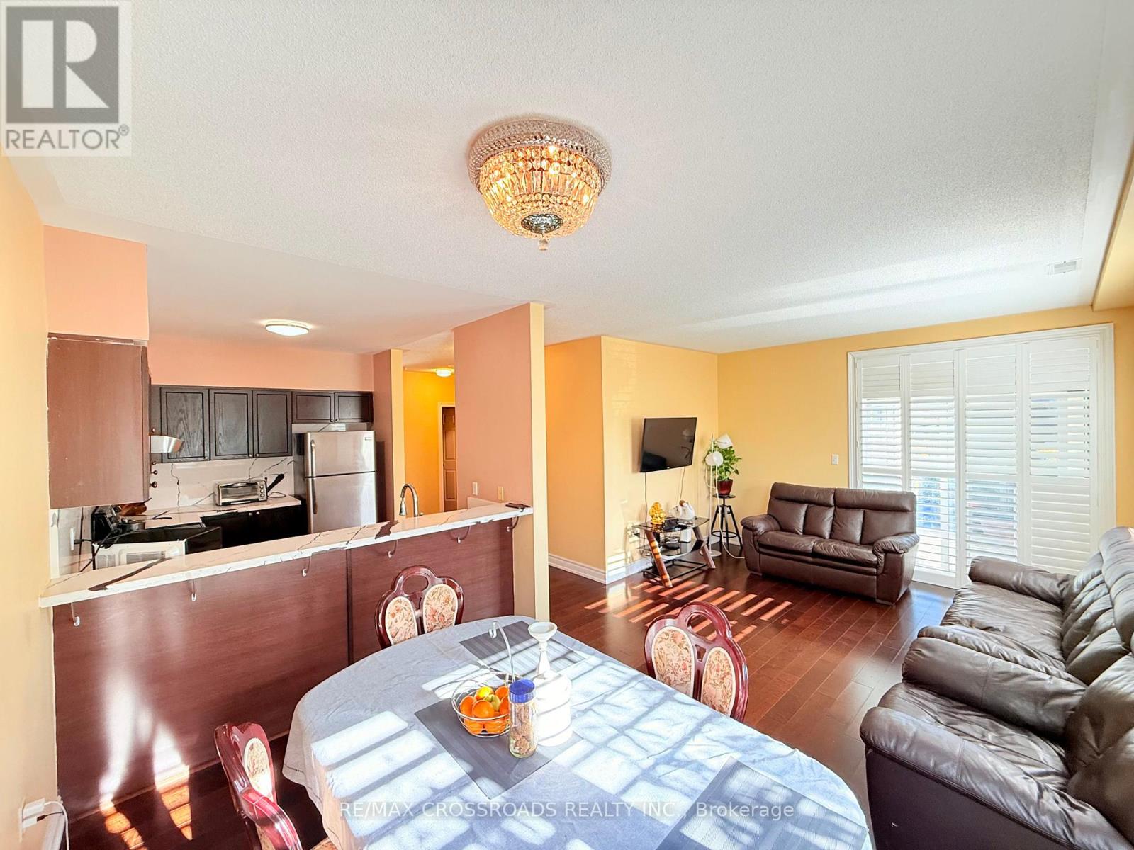 211 - 7340 Markham Road, Markham, Ontario  L3S 0B1 - Photo 9 - N12425693