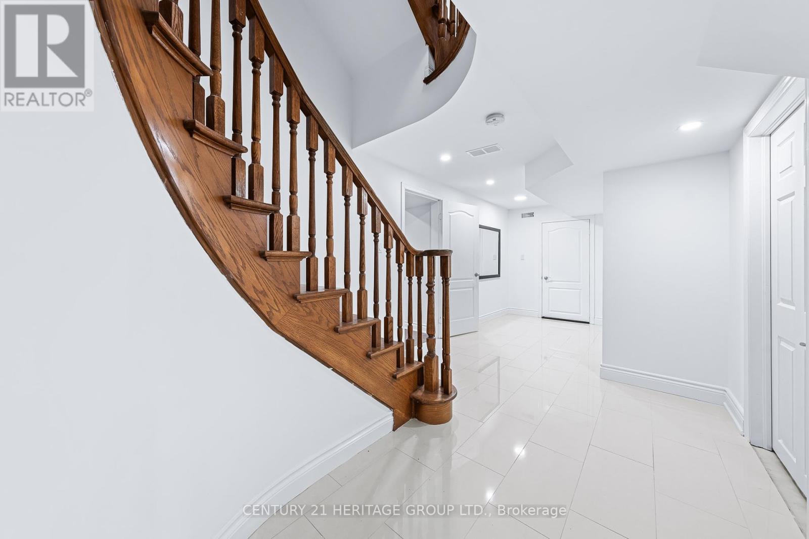 229 Willis Drive, Aurora, Ontario  L4G 7M2 - Photo 32 - N12425694