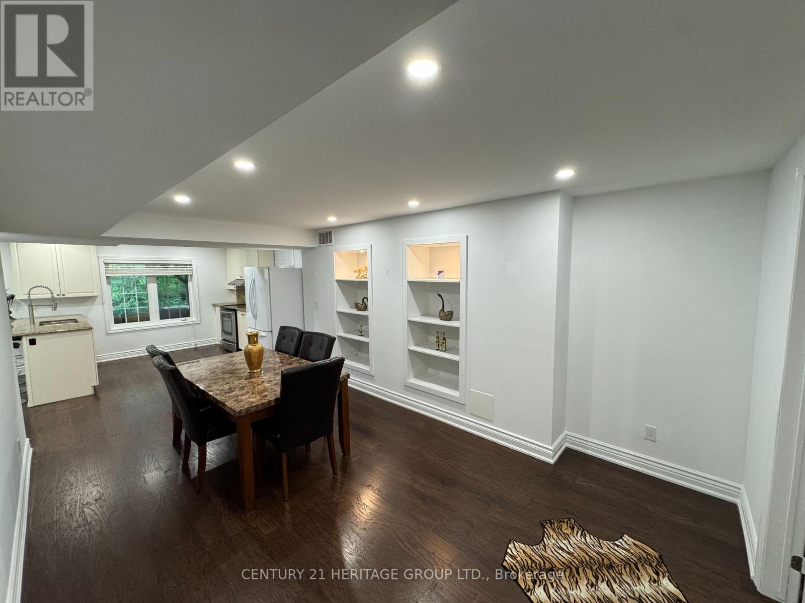 229 Willis Drive, Aurora, Ontario  L4G 7M2 - Photo 34 - N12425694