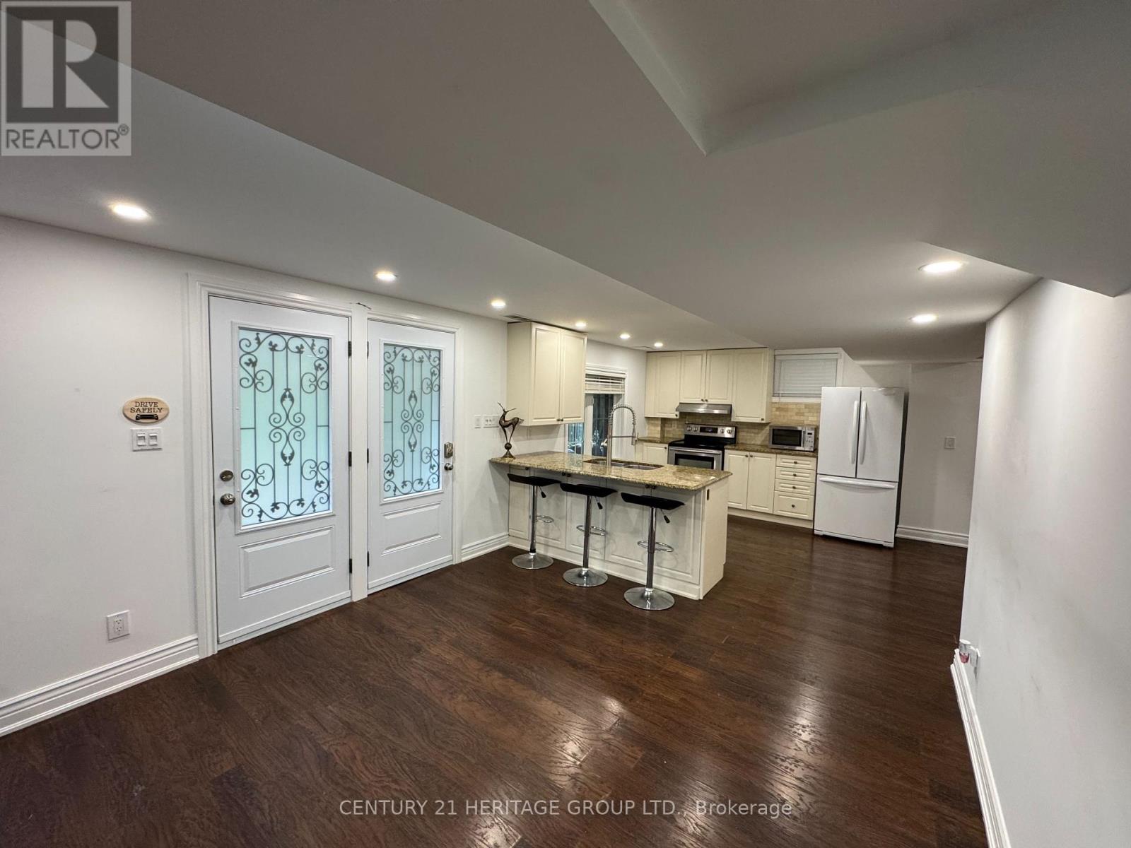 229 Willis Drive, Aurora, Ontario  L4G 7M2 - Photo 37 - N12425694