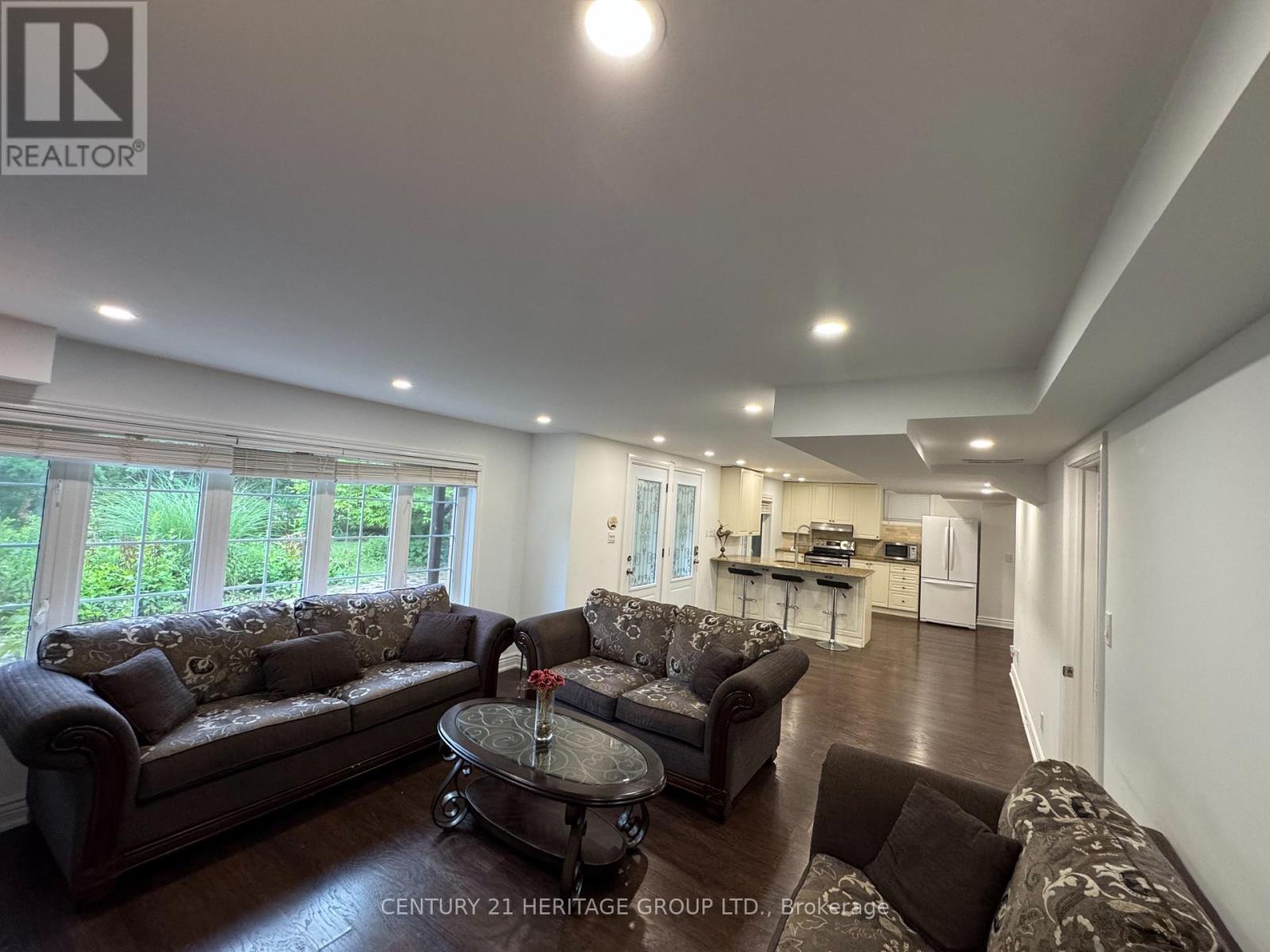 229 Willis Drive, Aurora, Ontario  L4G 7M2 - Photo 38 - N12425694