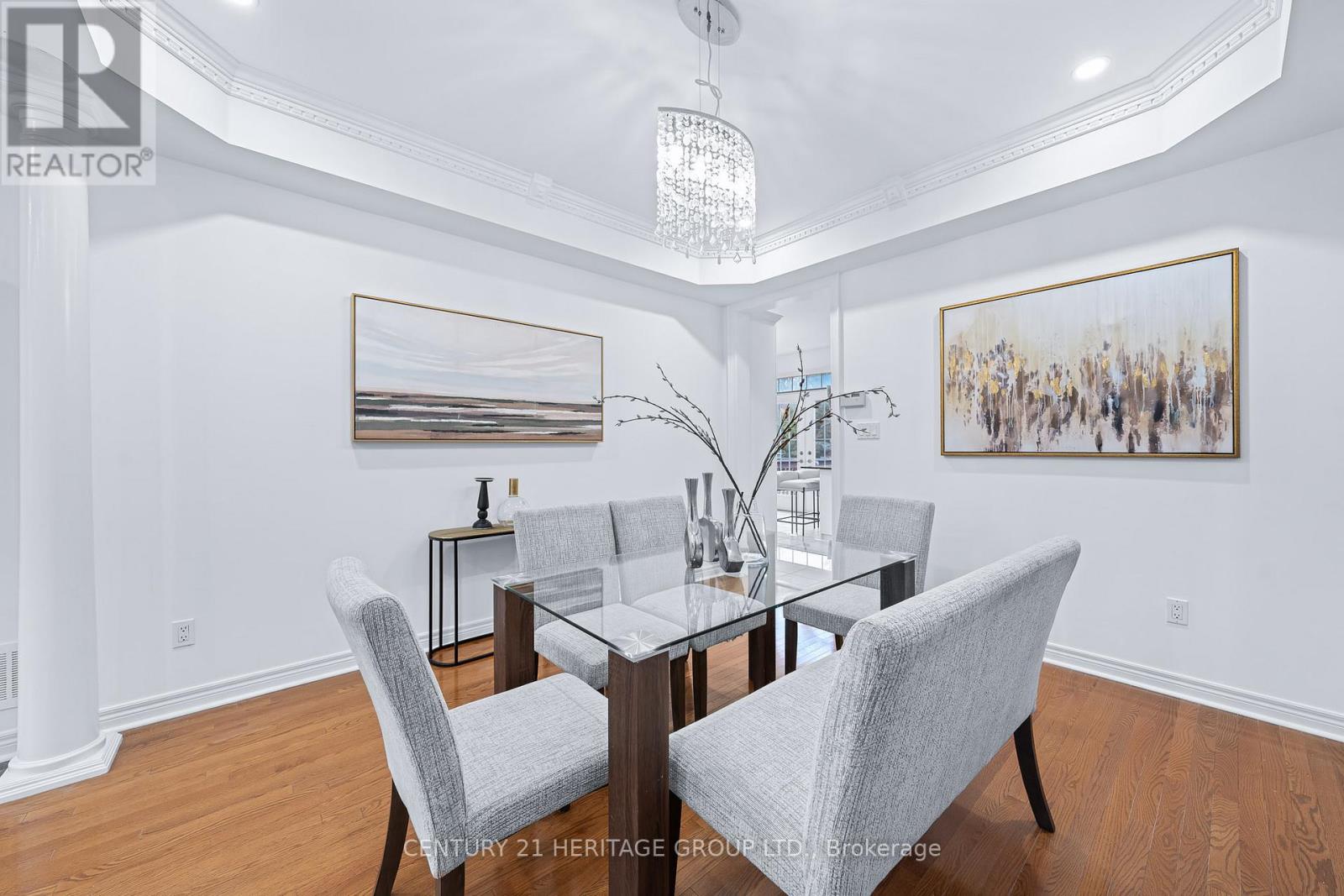 229 Willis Drive, Aurora, Ontario  L4G 7M2 - Photo 6 - N12425694