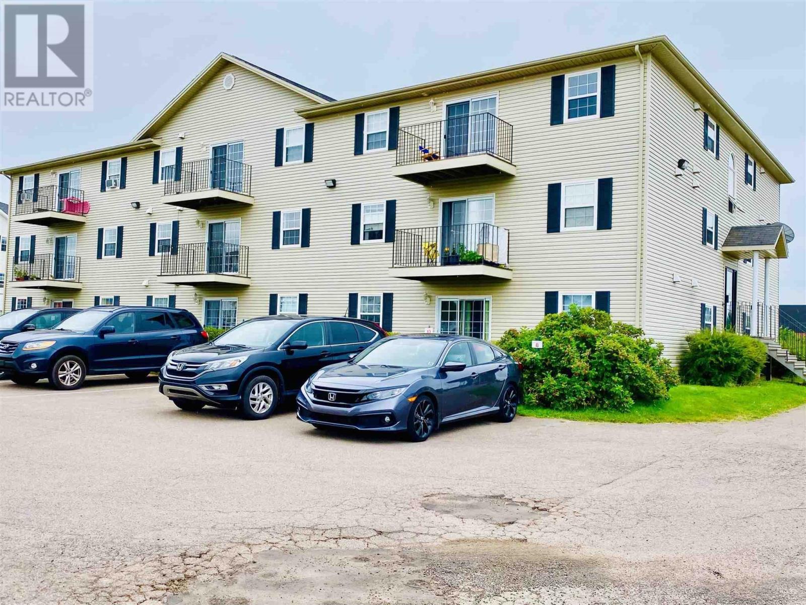 #10 33 Glen Stewart Drive, Stratford, Prince Edward Island  C1B 2A8 - Photo 1 - 202524321