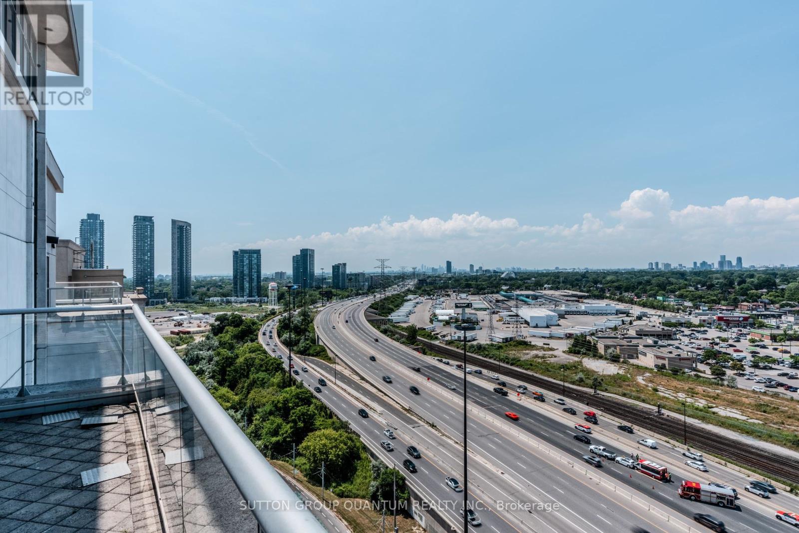 706 - 2087 Lake Shore Boulevard W, Toronto, Ontario  M8V 4G3 - Photo 18 - W12425672