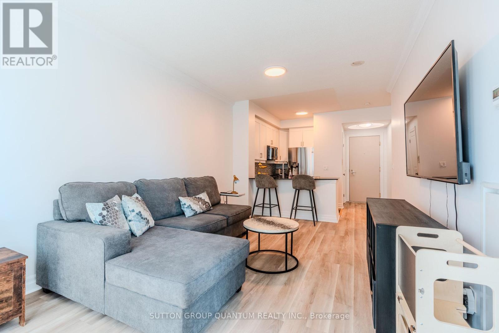 706 - 2087 Lake Shore Boulevard W, Toronto, Ontario  M8V 4G3 - Photo 7 - W12425672