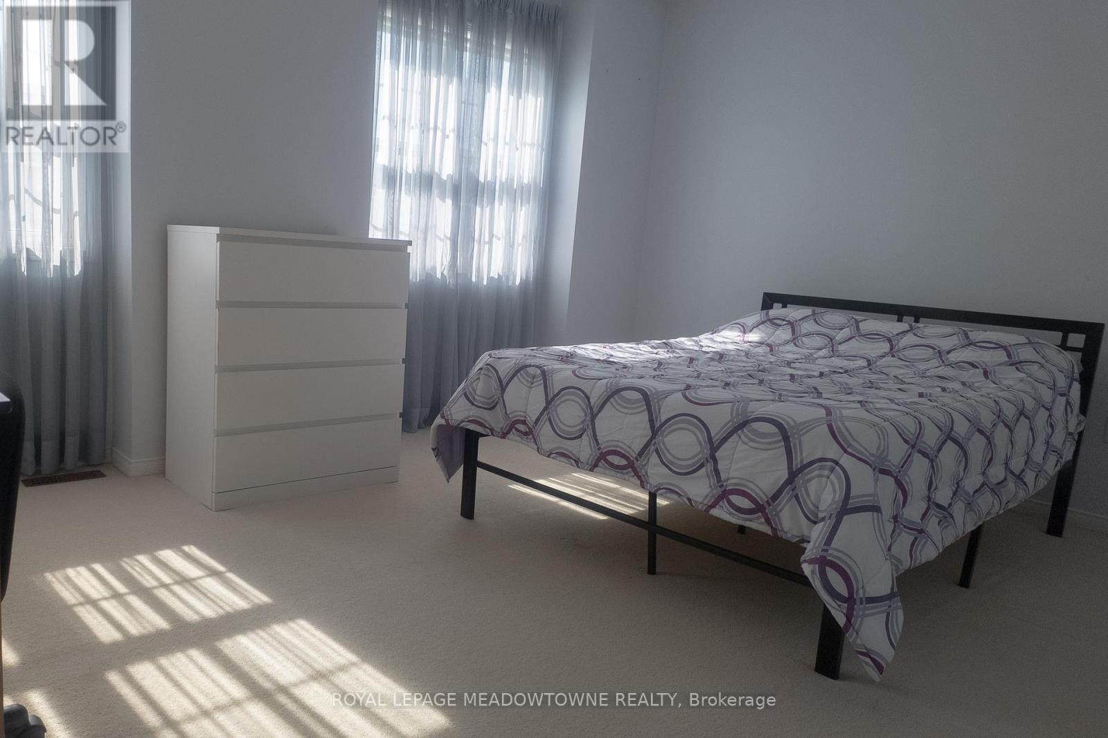 47 Earl Grey Crescent, Brampton, Ontario  L7A 2L2 - Photo 16 - W12425675