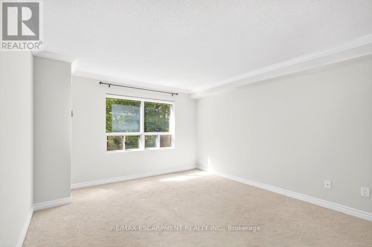 203 - 2210 Lakeshore Road, Burlington (Brant), Ontario  L7R 4J9 - Photo 35 - W12425689