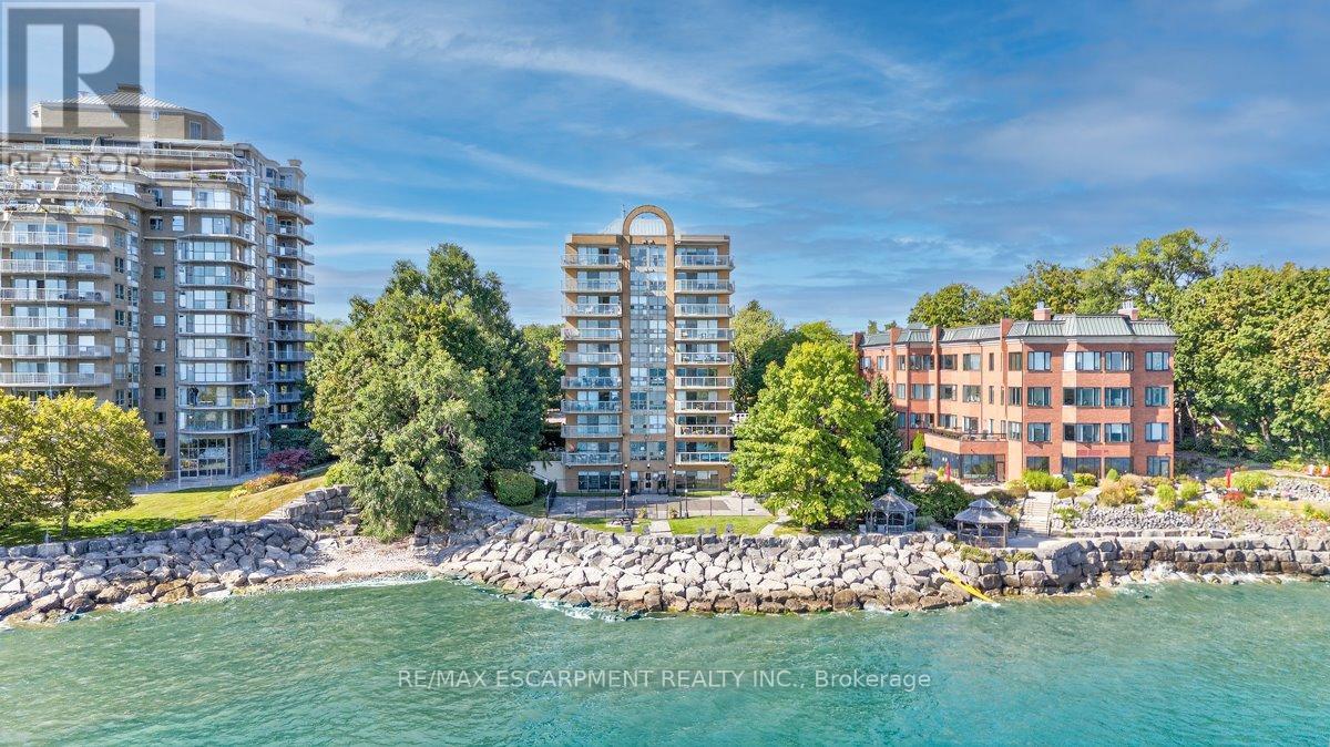 203 - 2210 Lakeshore Road, Burlington (Brant), Ontario  L7R 4J9 - Photo 4 - W12425689