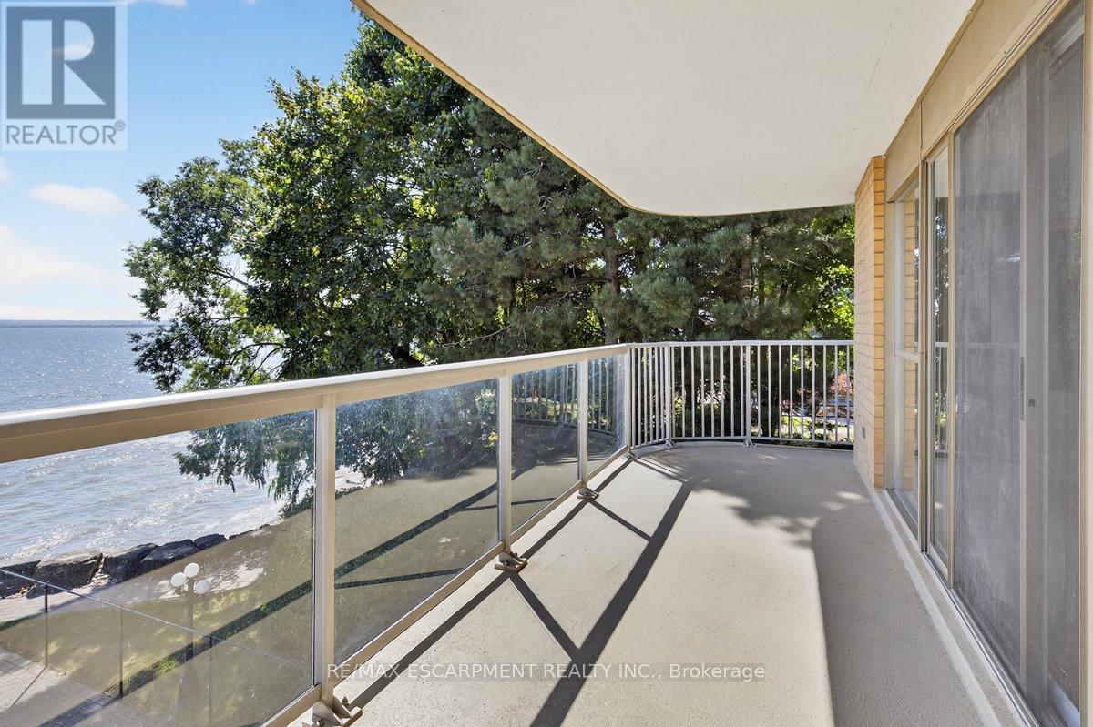 203 - 2210 Lakeshore Road, Burlington (Brant), Ontario  L7R 4J9 - Photo 42 - W12425689