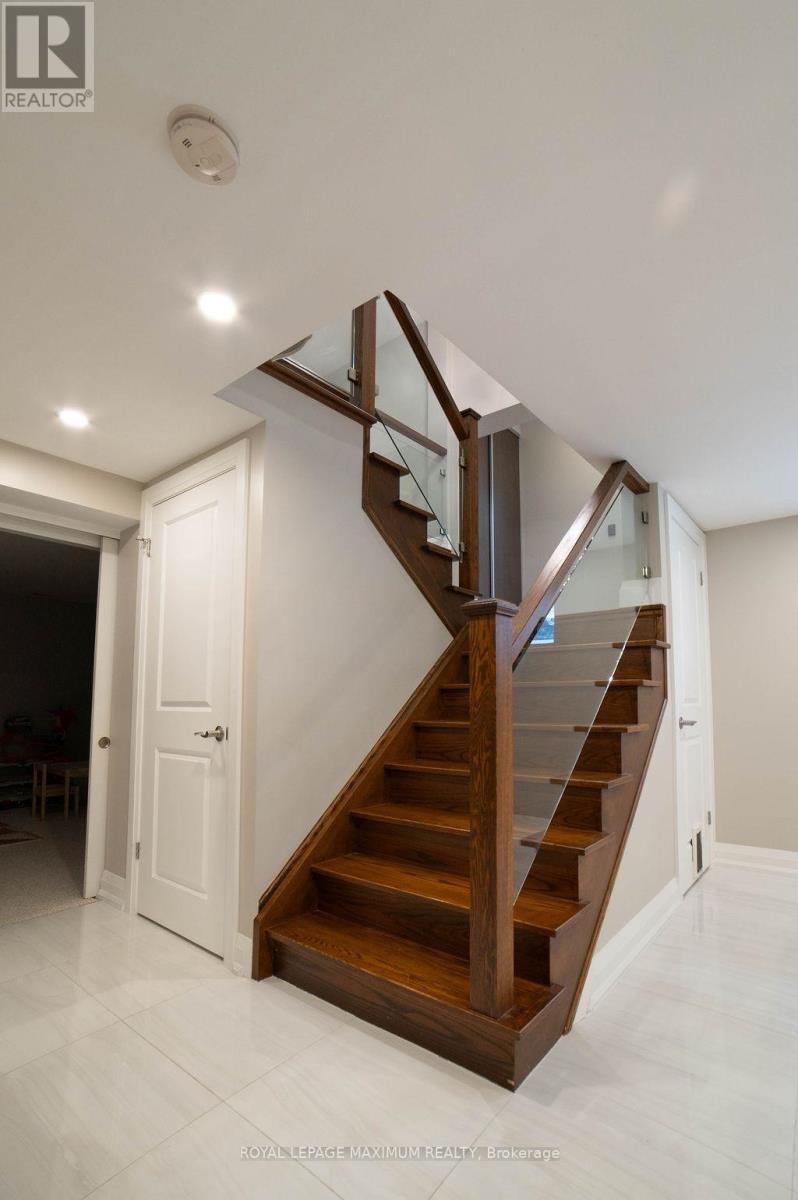 76 Langholm Drive, Toronto, Ontario  M3M 2R8 - Photo 26 - W12425690
