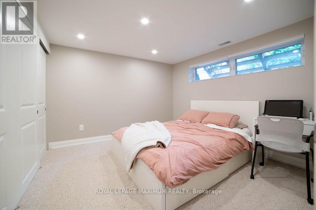 76 Langholm Drive, Toronto, Ontario  M3M 2R8 - Photo 32 - W12425690