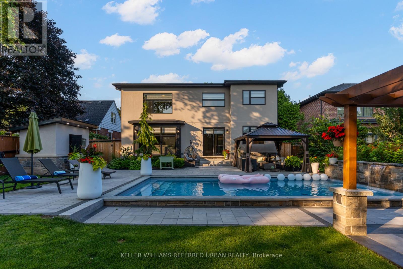 1376 Applewood Road, Mississauga, Ontario  L5E 2M1 - Photo 46 - W12425720