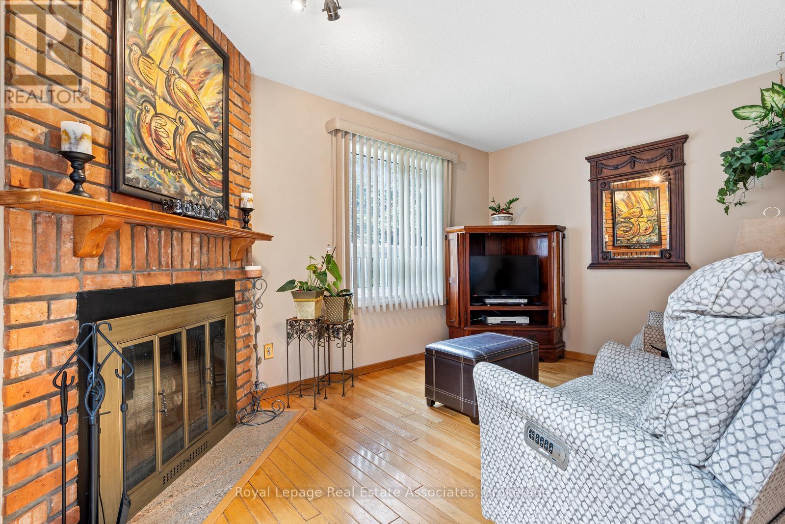 449 Mallorytown Avenue, Mississauga, Ontario  L4Z 2M8 - Photo 17 - W12425745