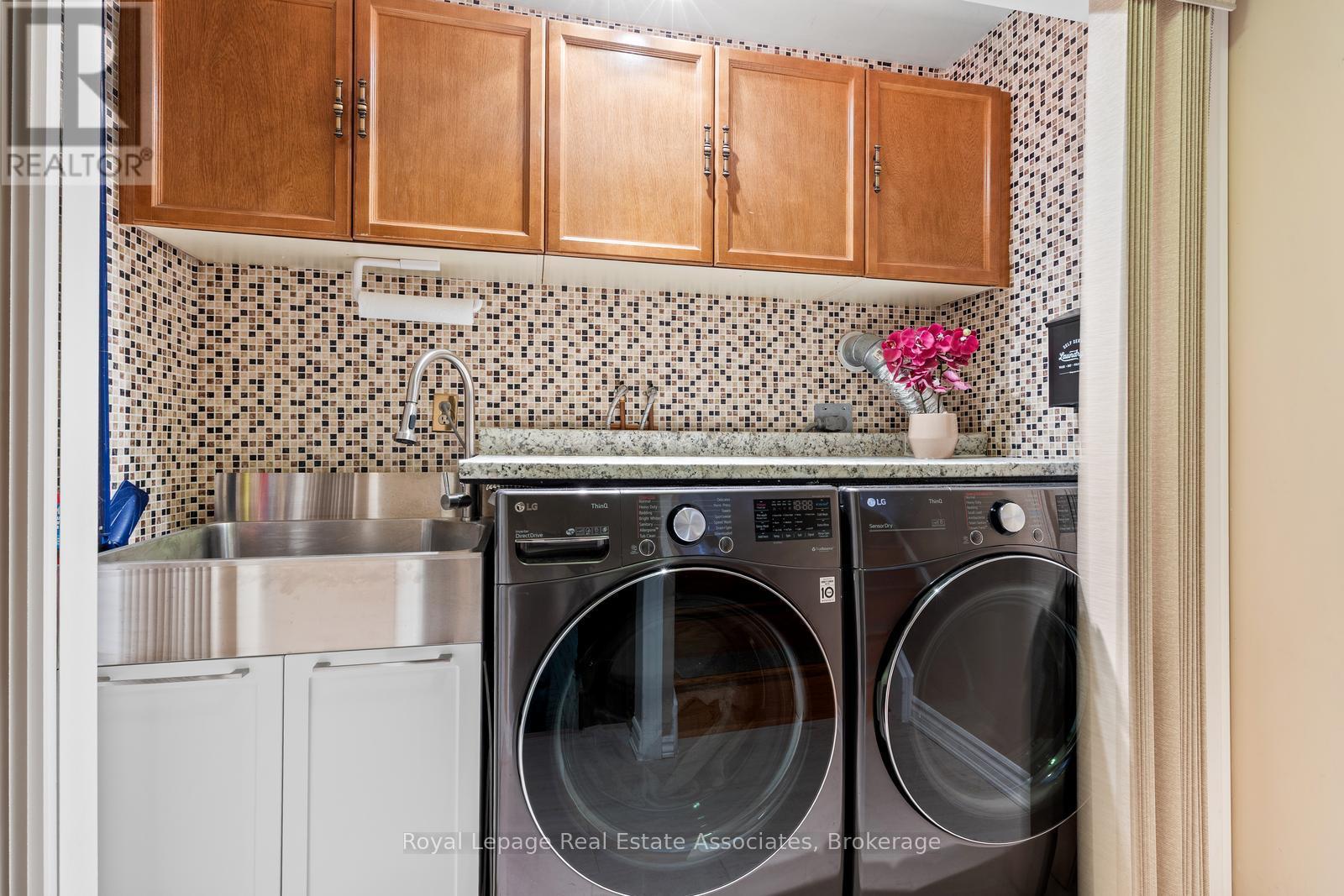 449 Mallorytown Avenue, Mississauga, Ontario  L4Z 2M8 - Photo 27 - W12425745