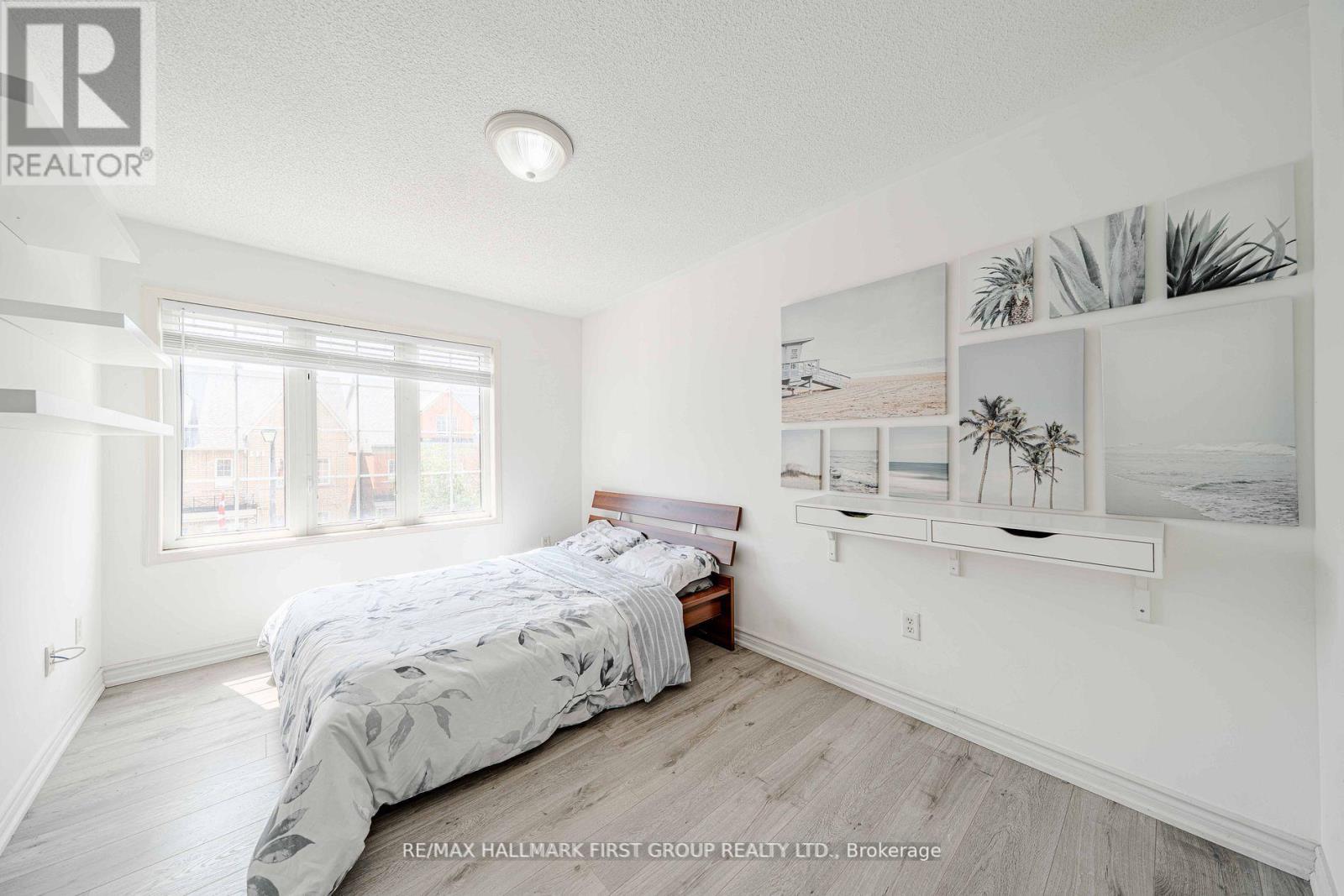 19 Kidd Terrace, Toronto, Ontario  M3J 3S9 - Photo 37 - W12425770