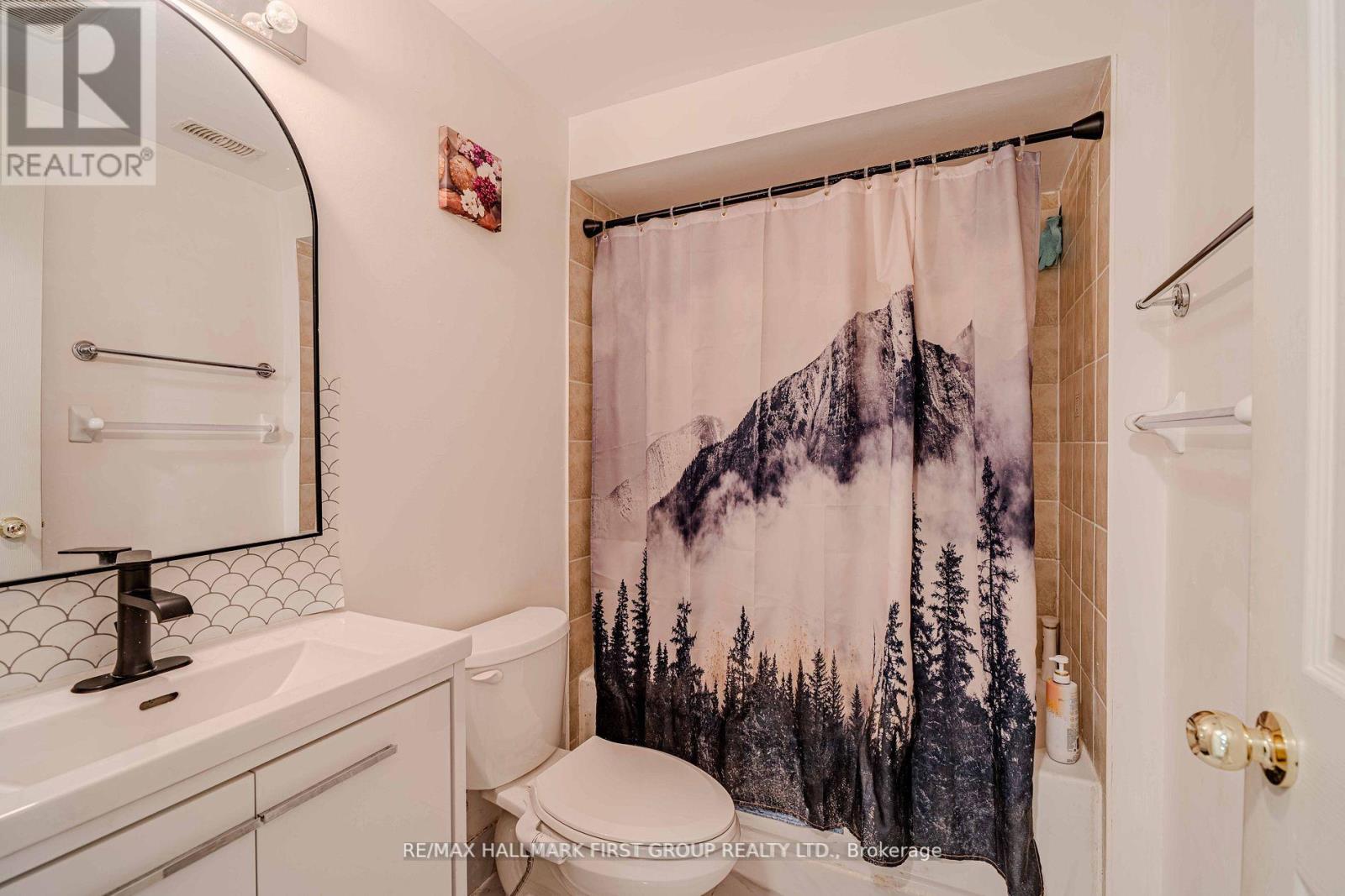 19 Kidd Terrace, Toronto, Ontario  M3J 3S9 - Photo 46 - W12425770