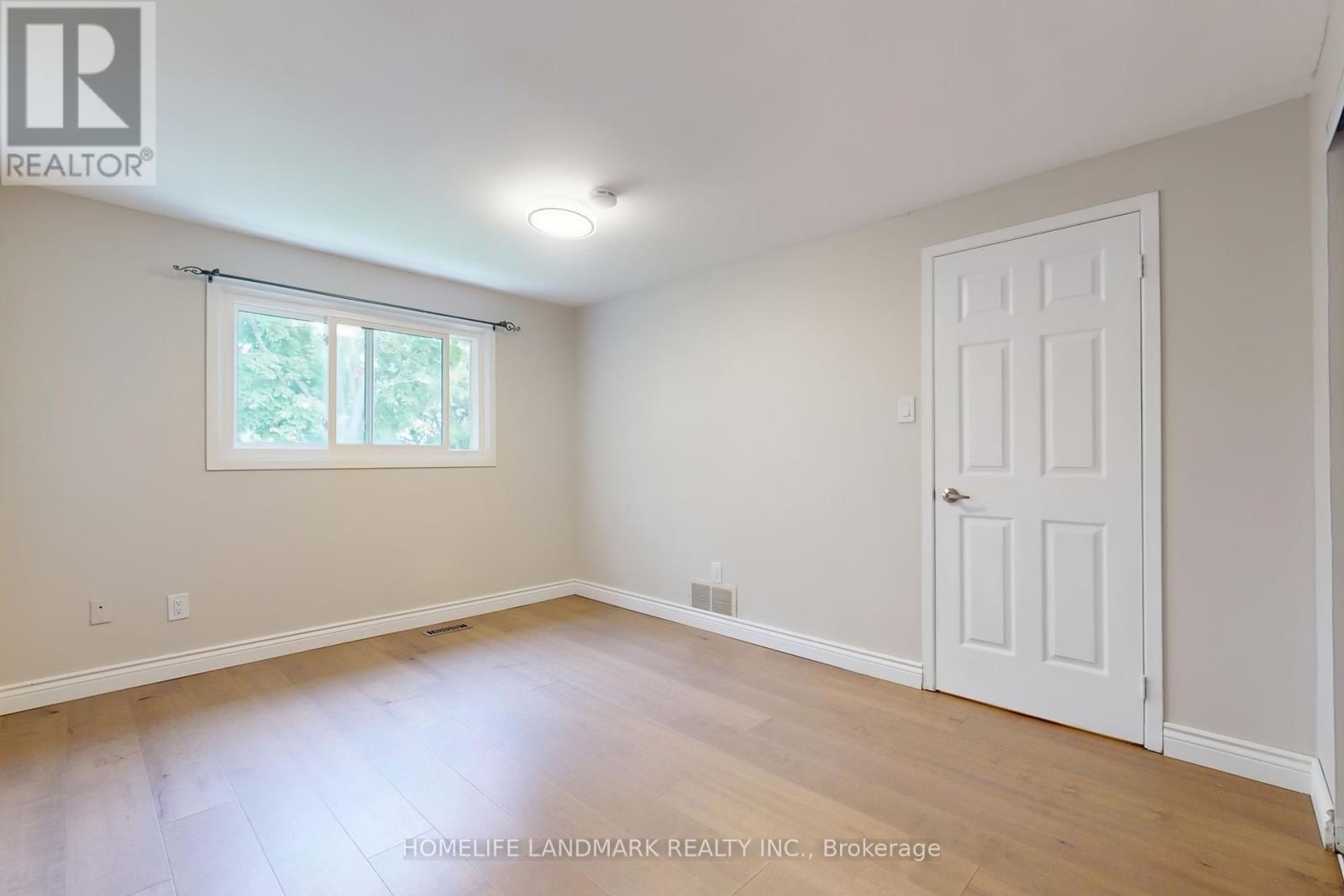 2203 Council Ring Road, Mississauga, Ontario  L5L 1B6 - Photo 17 - W12425773