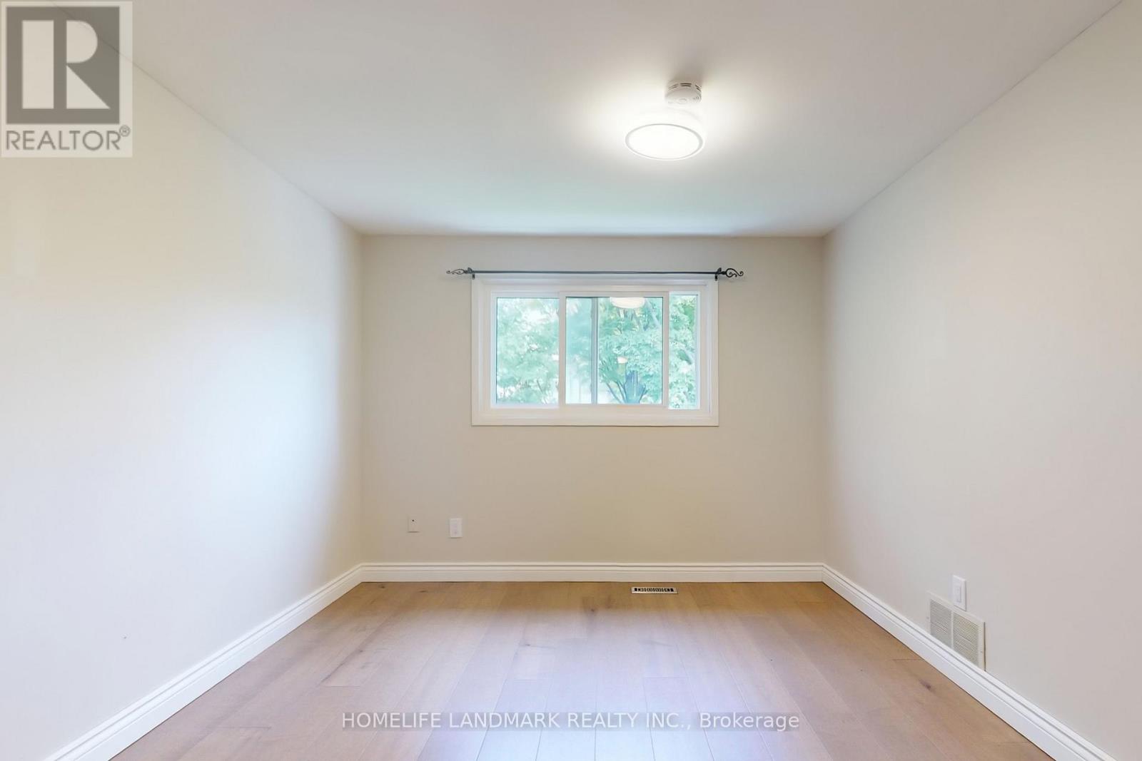 2203 Council Ring Road, Mississauga, Ontario  L5L 1B6 - Photo 18 - W12425773