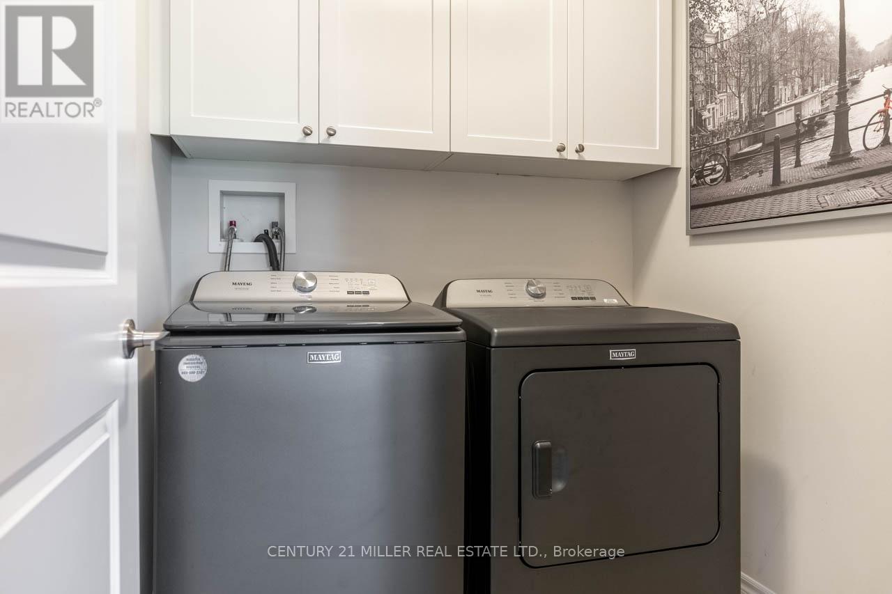 444 Carbert Crescent, Milton, Ontario  L9T 8H8 - Photo 23 - W12425781