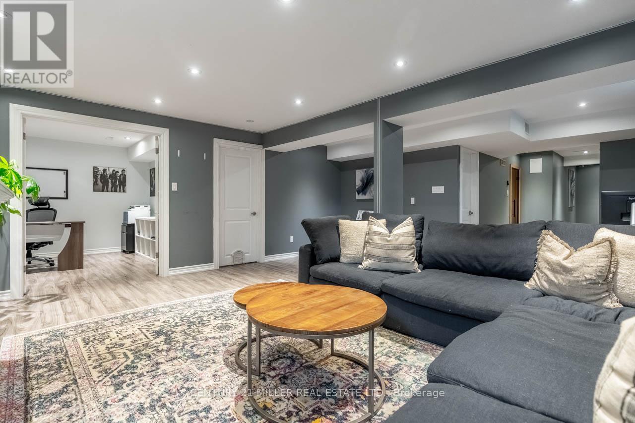 444 Carbert Crescent, Milton, Ontario  L9T 8H8 - Photo 24 - W12425781